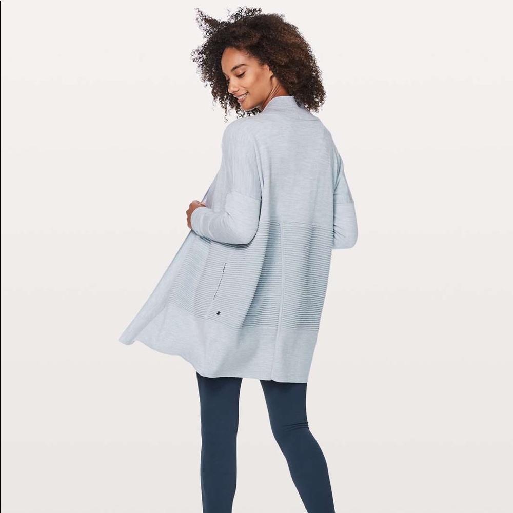 Lululemon Sit in Lotus Wrap II